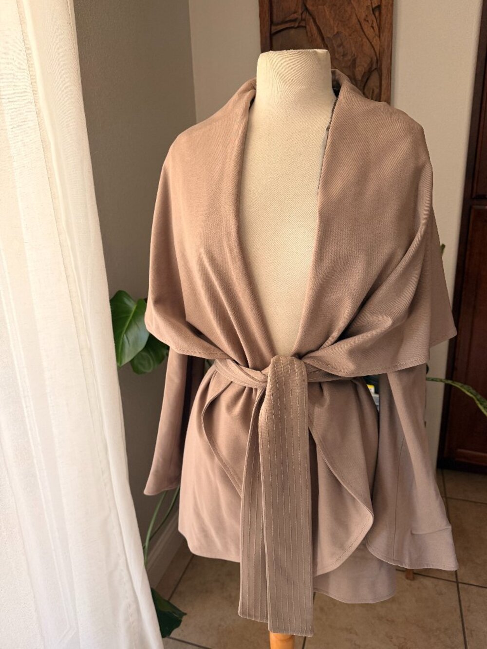 G.E.T. Belted Cape Wrap Jacket Size M Taupe Shawl Collar